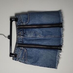 Carmar Denim Blue Jean Skirt Double Zip Front Odessa Colin Frayed Hem Size 27